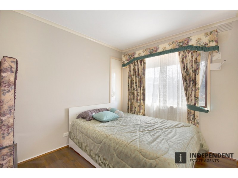 58 Main Rd East, St Albans VIC 3021