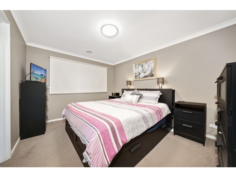 2 Green Gully Road, Clyde VIC 3978