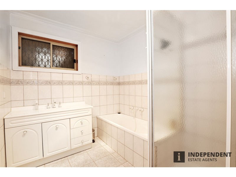 22 Bamburgh Street, Jacana VIC 3047