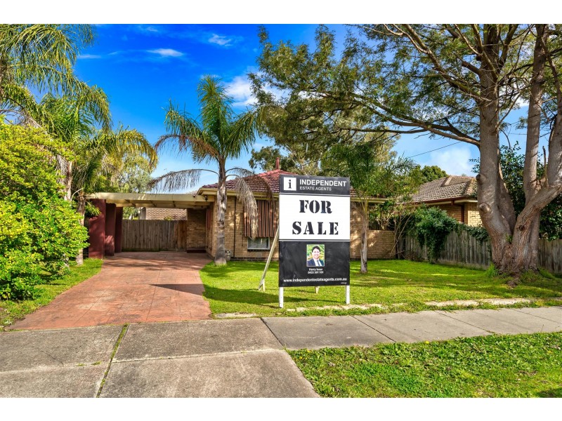 6 Latrobe Street, Cranbourne VIC 3977