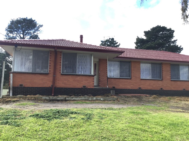 33  Meadow Road, Devon Meadows VIC 3977