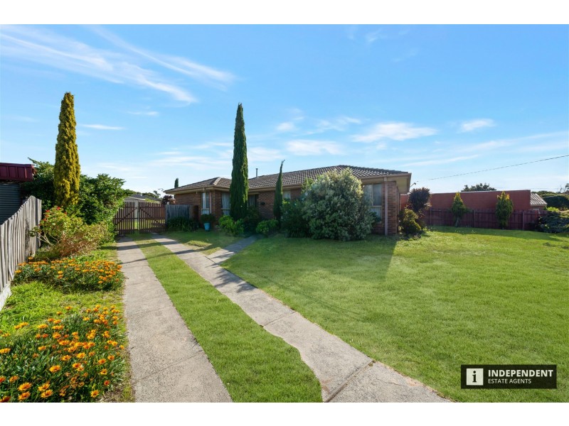68 Cairns Road, Hampton Park VIC 3976