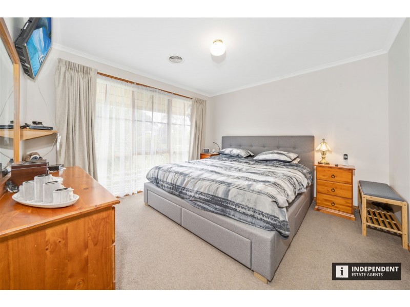 3 Alpha Close, Hampton Park VIC 3976