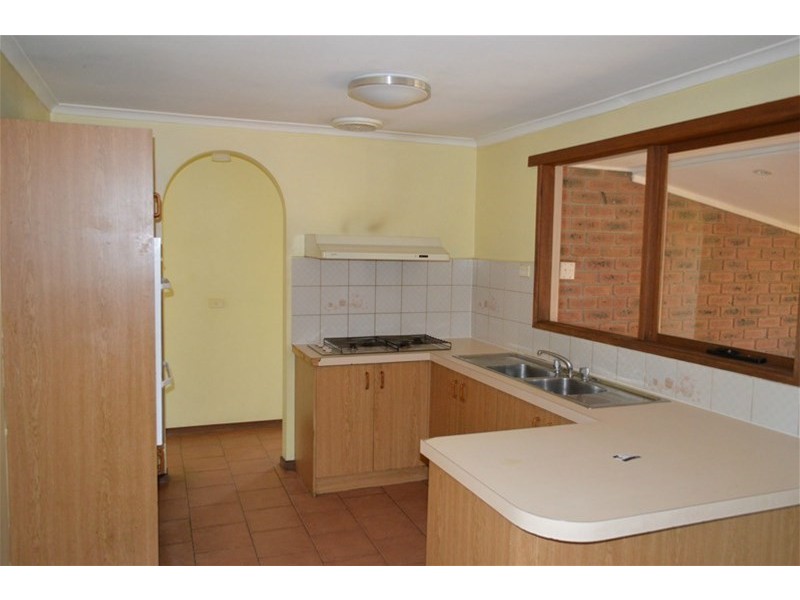 6 Briarley Court, Hampton Park VIC 3976