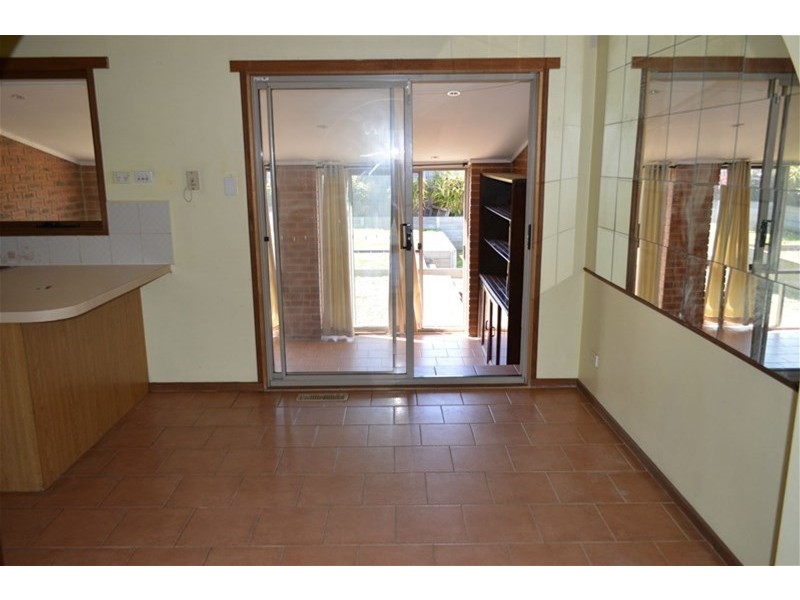 6 Briarley Court, Hampton Park VIC 3976