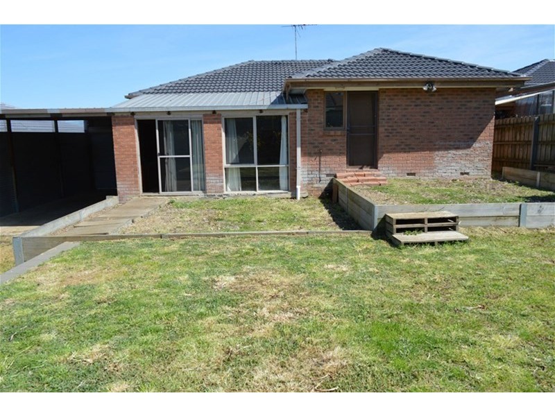 6 Briarley Court, Hampton Park VIC 3976