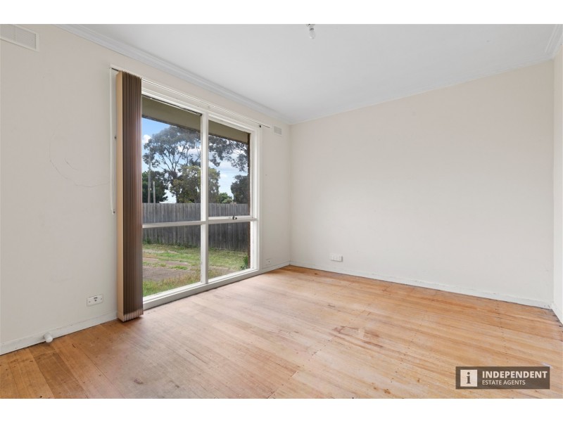 16 Hudson Place, Melton VIC 3337