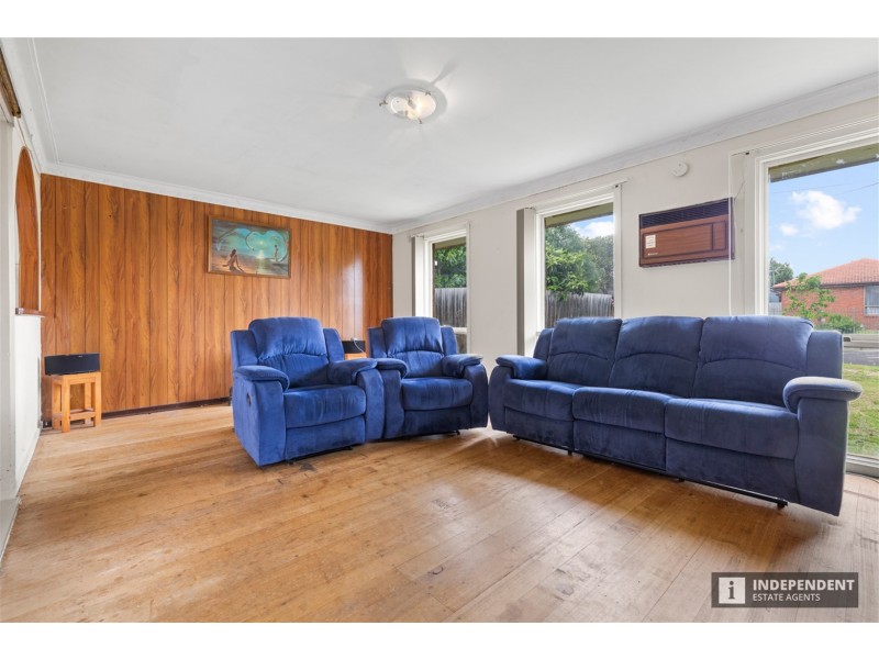 16 Hudson Place, Melton VIC 3337