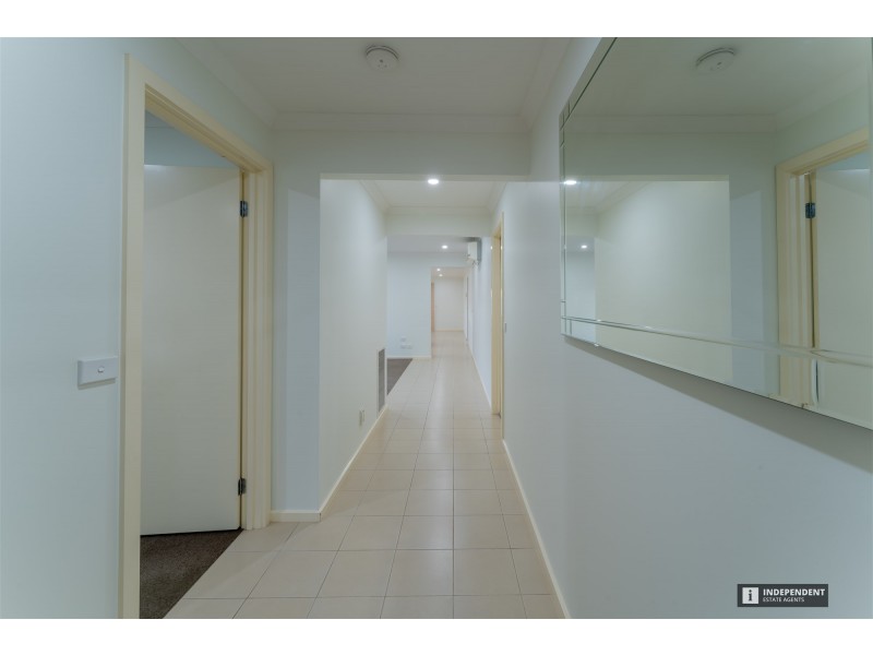 43  Statesman Circuit, Cranbourne East VIC 3977