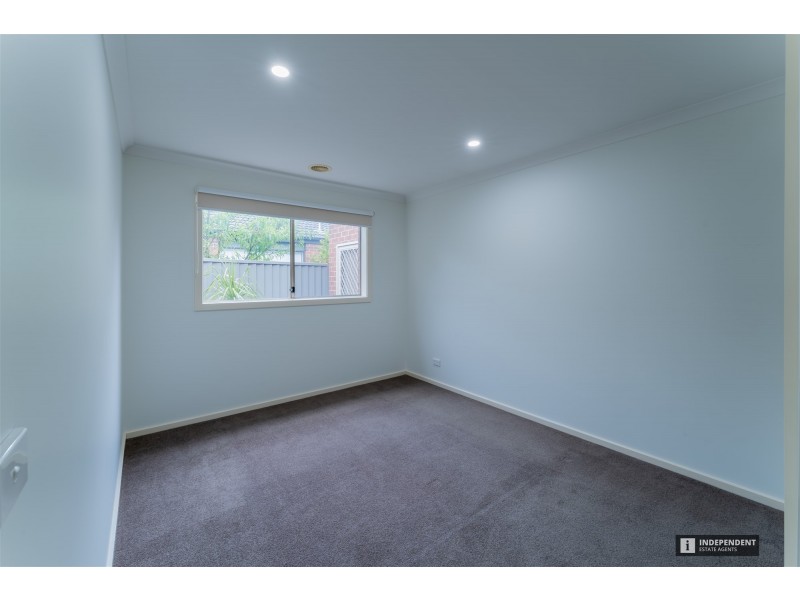 43  Statesman Circuit, Cranbourne East VIC 3977