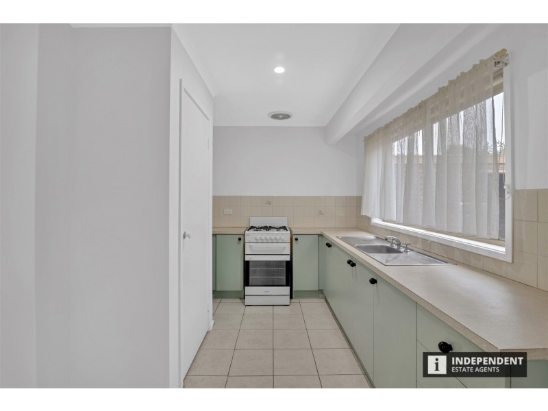 5/50-52 Station Road, Melton South VIC 3338