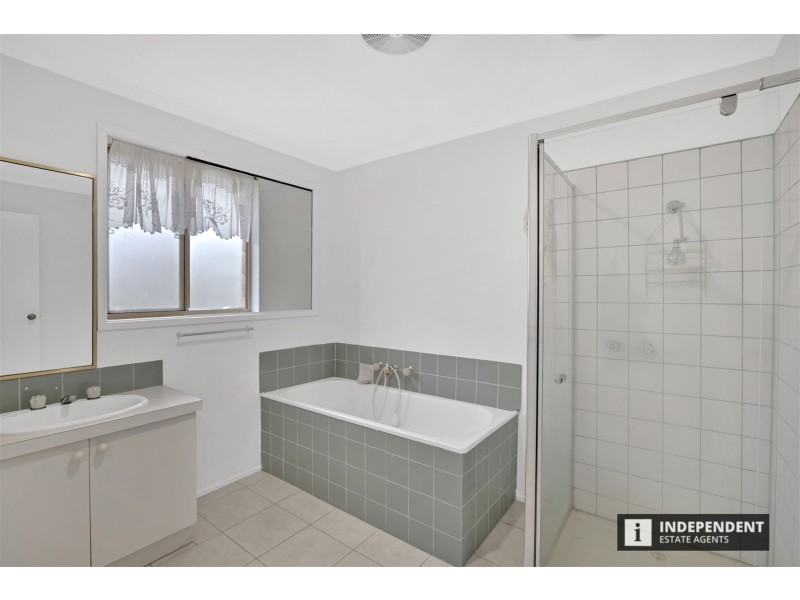 5/50-52 Station Road, Melton South VIC 3338