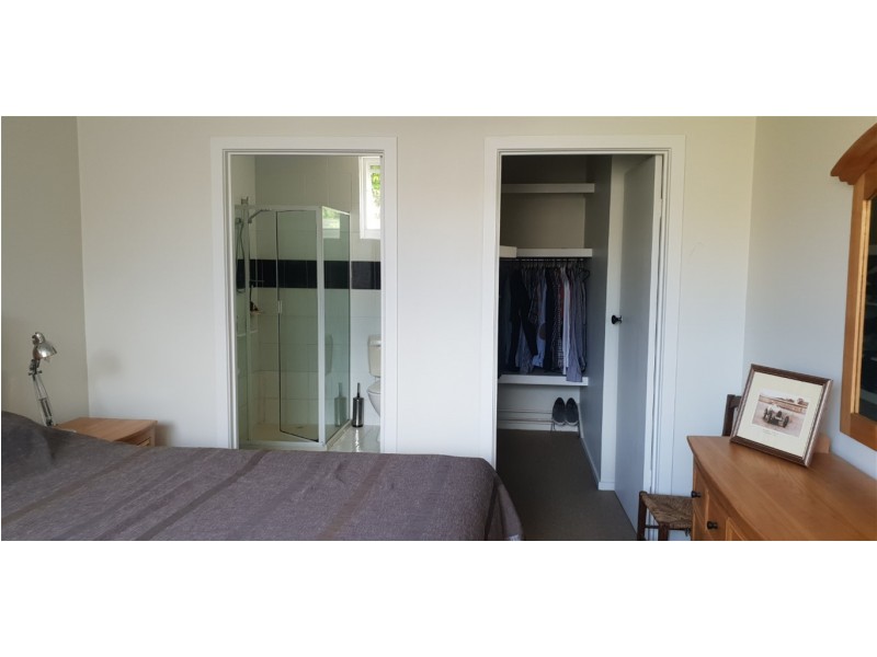 4/10 Wilton Grove, Elwood VIC 3184