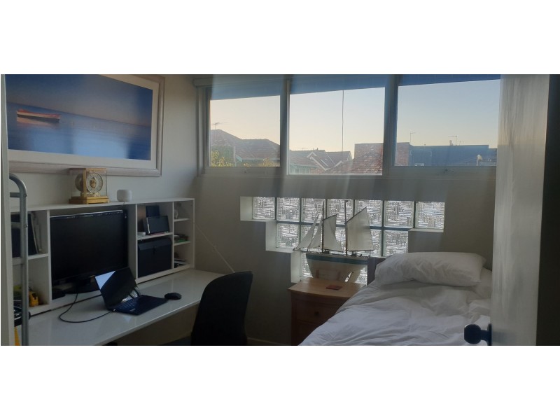 4/10 Wilton Grove, Elwood VIC 3184