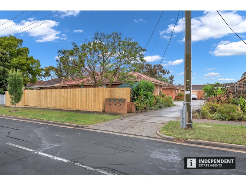 2/51-53 Station Road, Melton South VIC 3338