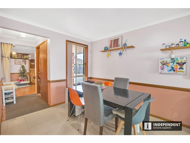 2/51-53 Station Road, Melton South VIC 3338