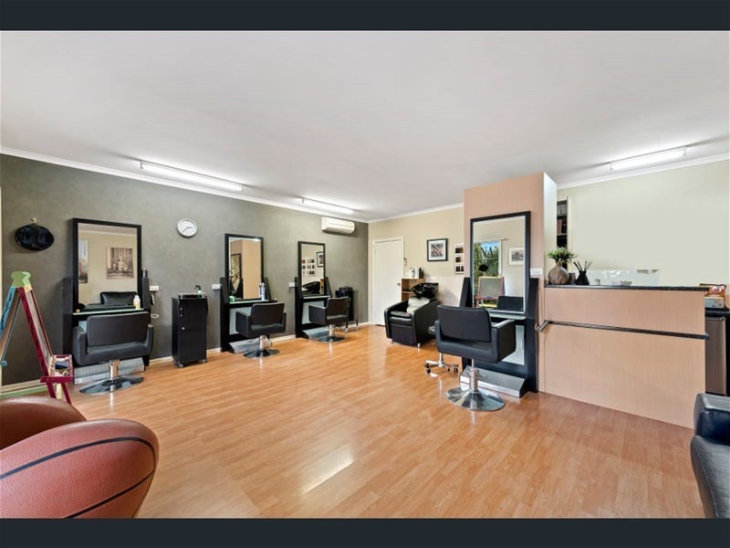 9 Highfield way, Kurunjang VIC 3337