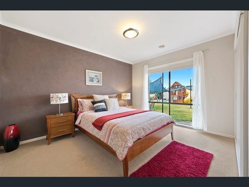 9 Highfield way, Kurunjang VIC 3337