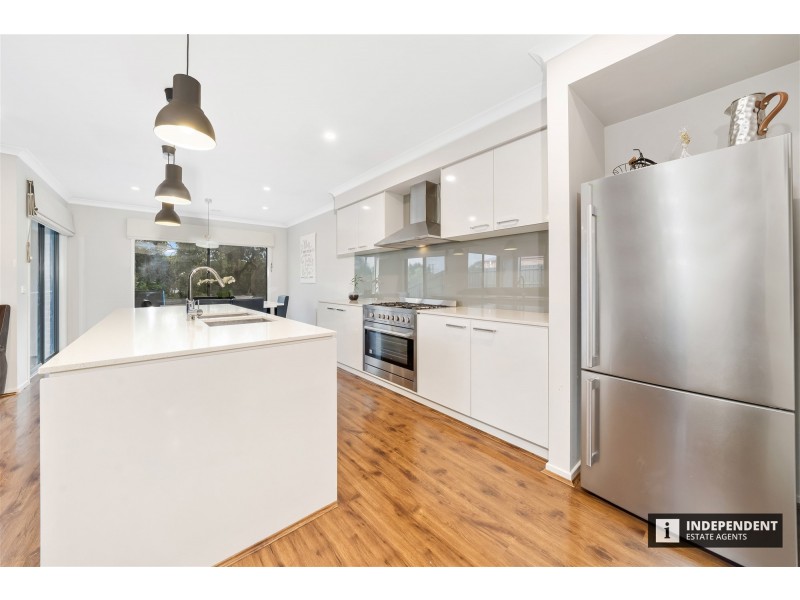 47 Tantallon blvd, Beaconsfield VIC 3807