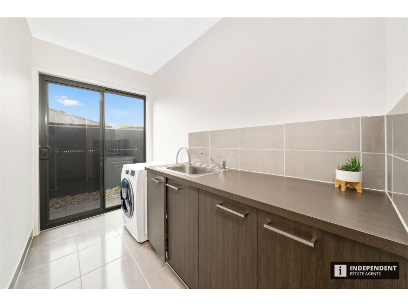 47 Tantallon blvd, Beaconsfield VIC 3807