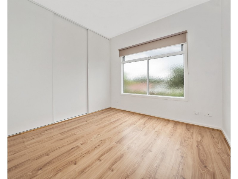 1A Redgdon Av, Frankston VIC 3199