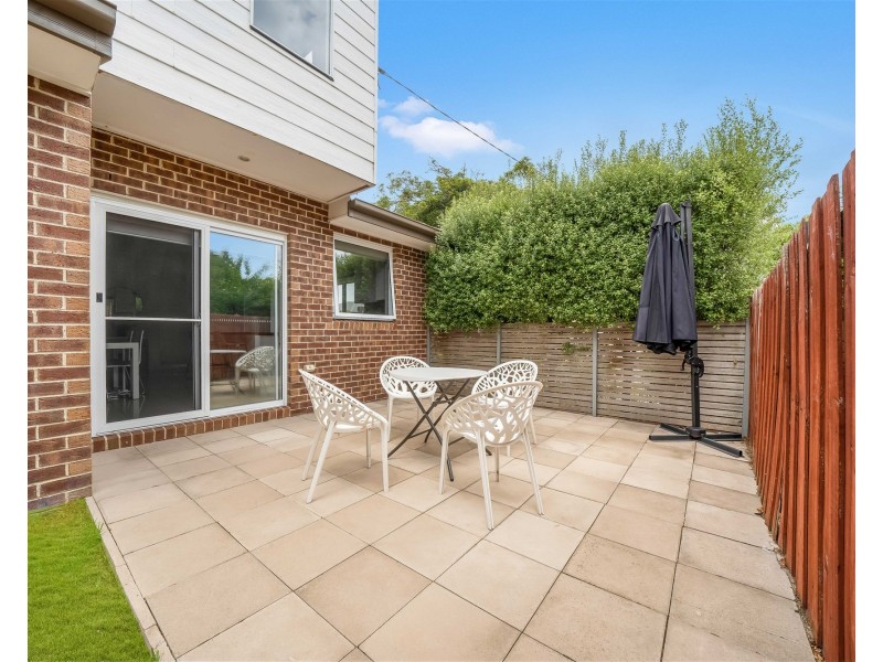 1A Redgdon Av, Frankston VIC 3199