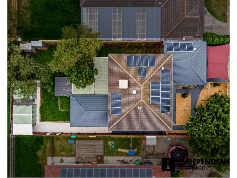 11 Scarborough Avenue, Cranbourne West VIC 3977