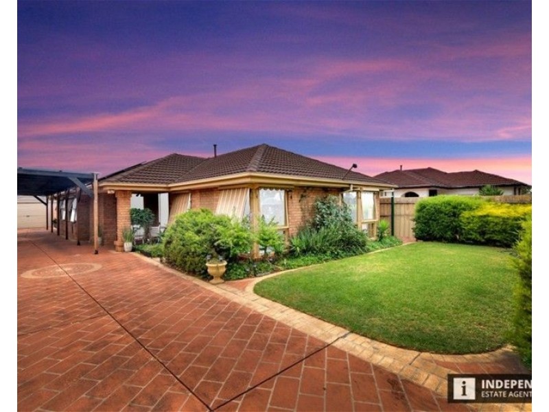 2 Northcott Street, Melton South VIC 3338