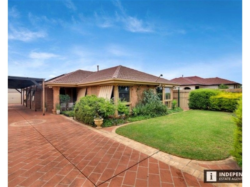 2 Northcott Street, Melton South VIC 3338