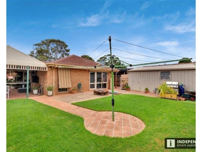 2 Northcott Street, Melton South VIC 3338