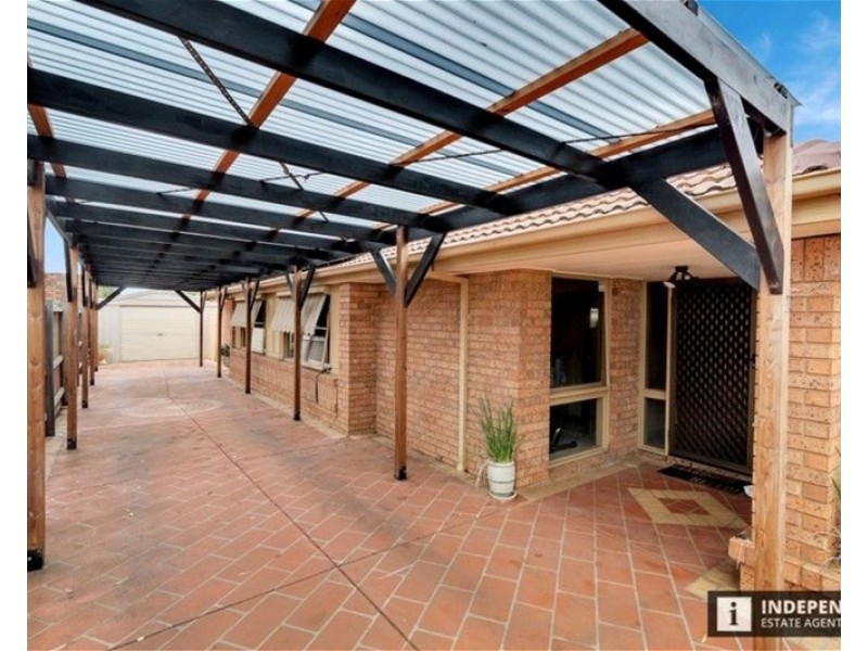 2 Northcott Street, Melton South VIC 3338