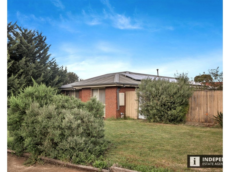 1 Bree Court, Kurunjang VIC 3337