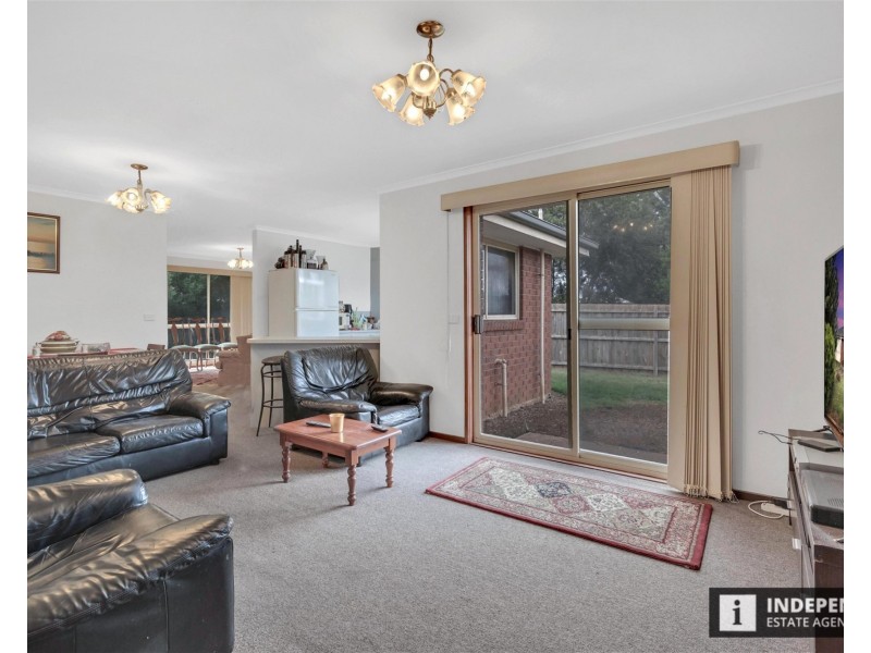 1 Bree Court, Kurunjang VIC 3337