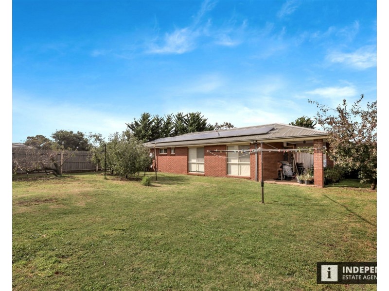 1 Bree Court, Kurunjang VIC 3337