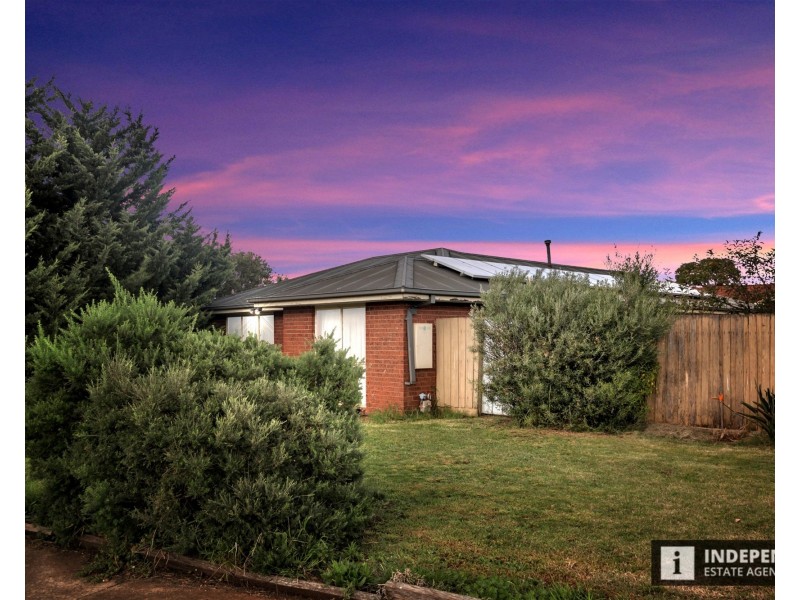 1 Bree Court, Kurunjang VIC 3337