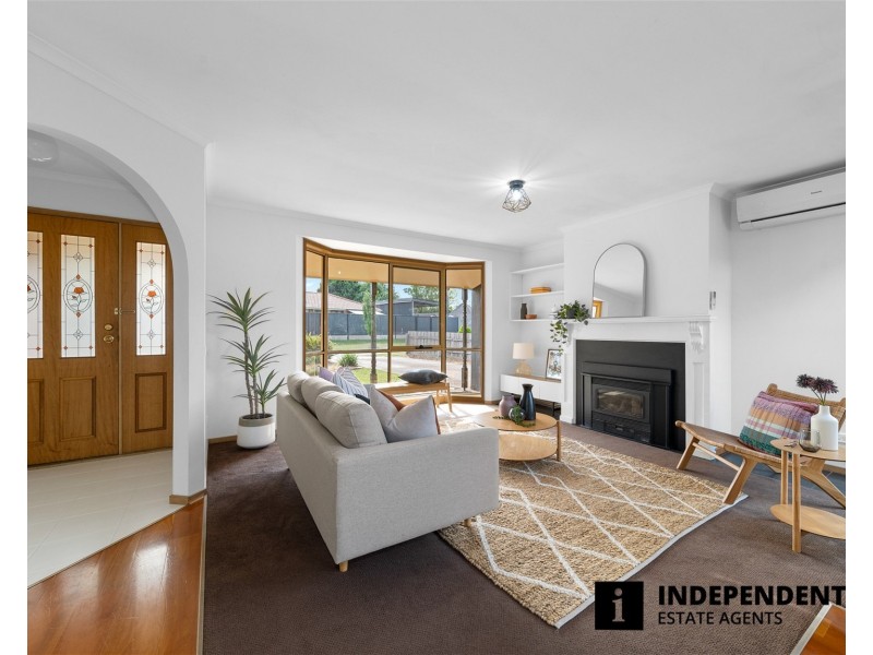 6  Wildwood Court, Cranbourne North VIC 3977