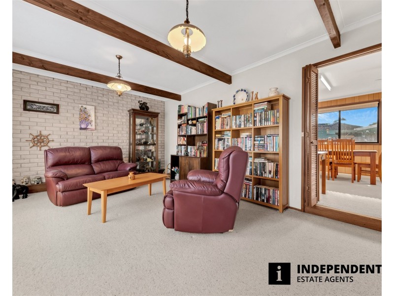 4 Lowan Court, Frankston VIC 3199