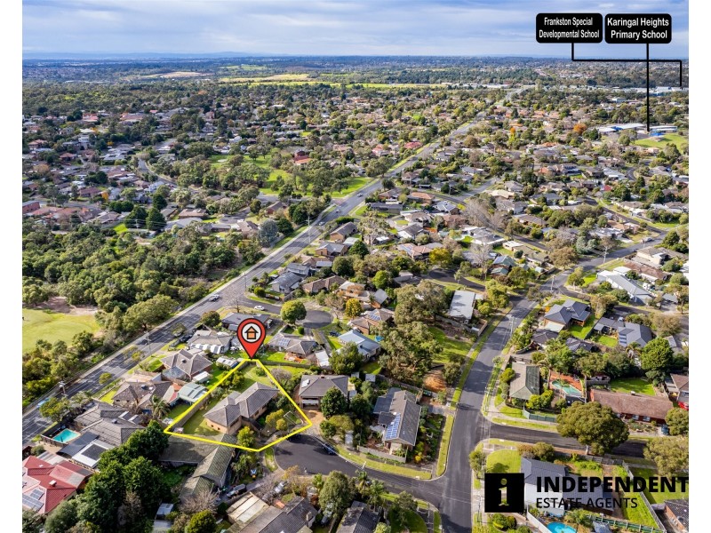 4 Lowan Court, Frankston VIC 3199