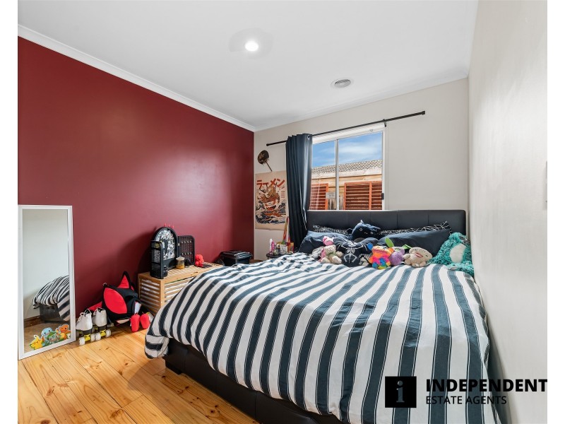 24 Merrijig Avenue, Cranbourne VIC 3977