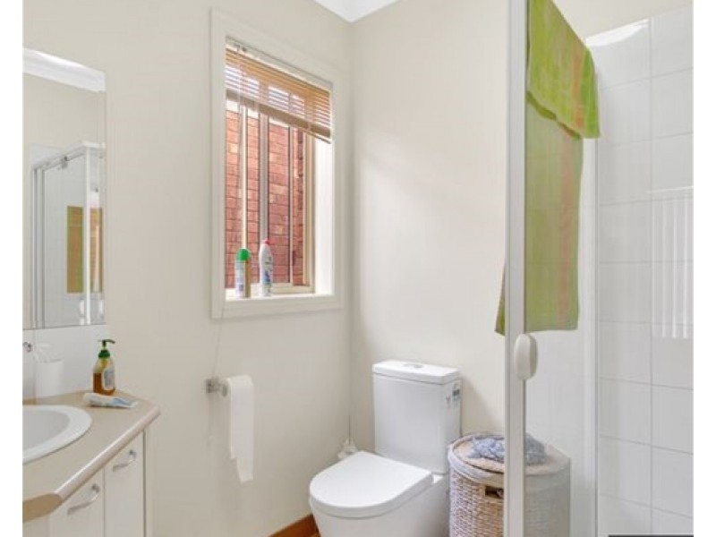 75 Caitlyn drive, Melton West VIC 3337