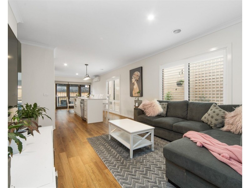 11 Remedy Drive, Clyde VIC 3978