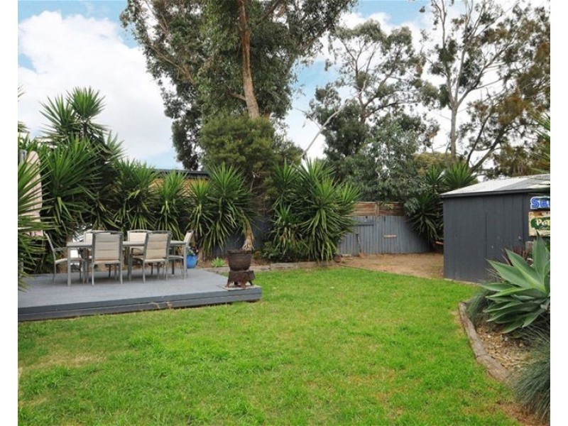 208 Hall Road, Carrum Downs VIC 3201