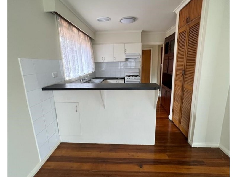9 LARISSA AVENUE, Ringwood VIC 3134