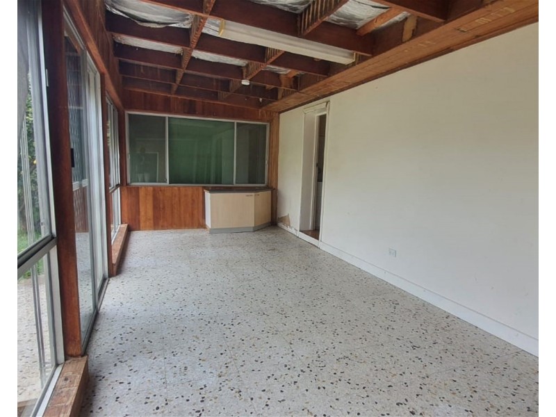 6 Exford Road, Melton South VIC 3338