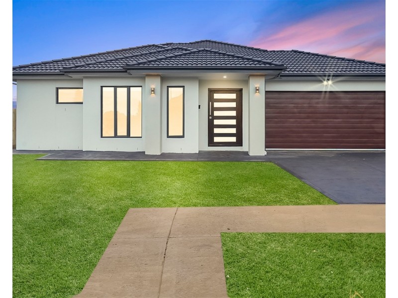 44 Linacre crescent, Melton South VIC 3338