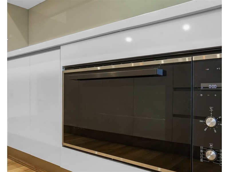 44 Linacre crescent, Melton South VIC 3338