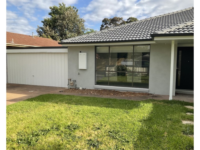 1/103 Dunsterville Crescent, Frankston VIC 3199