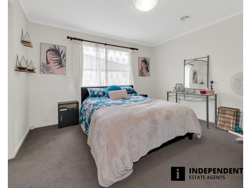 14 Fishburn Place, Cranbourne West VIC 3977