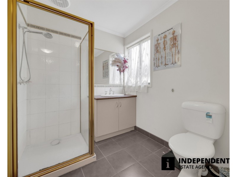 14 Fishburn Place, Cranbourne West VIC 3977