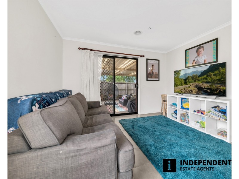 14 Fishburn Place, Cranbourne West VIC 3977